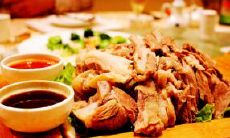 享用美食能带给人们极致快乐的经典句子