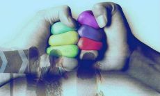 一些朋友之间的互助和支持，细腻动人的表达方式