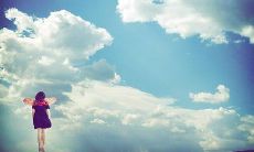 在相亲阶段，是否有必要每天通过短信来问候女方？