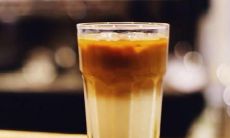 在朋友圈分享周末活动的愉快句子：度过轻松欢乐周末，与挚友畅享时光！