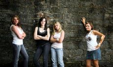 那些被无视的、却同样具有重要意义的句子：探析友情的细节与微妙之处