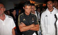 在朋友之间产生失望的句子：应对与适应的策略