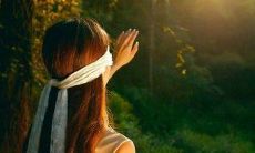 一堆赞美人美的句子，让你的表扬不仅糖蜜蜜，还视觉盛宴！