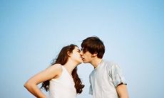 思考让女朋友深受感动的话语：最引人动容、最能温暖心灵的情话