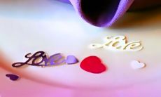 2022年情人节经典短语合集：数十句简短又引人入胜的爱情语录等你来翻阅！