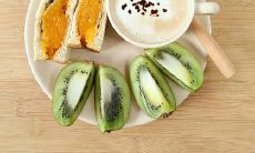 享受积极快乐生活的精神性格和乐观心态