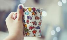 我很愉快地分享我的心情，用简单而幸福的话语表达