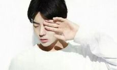 流淌着痛苦与哀伤的语句，述说内心那纷乱迷茫的情绪状态