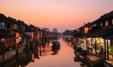 不可错过的感人句子：探寻亲情无尽温暖，畅所欲言述说真挚爱意，感慨生命中最珍贵的情感