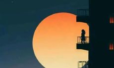 一篇关于朋友圈晚安说说的后现代主义写作：探讨当代数字社交媒体中的晚间告别仪式及其符号学意义