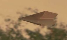 细思极恐：突如其来的情感深处，一场深入自我探究的心灵思考，让我瞬间感到无比心痛，心灵的悲痛和矛盾情感让我不得不发出感慨