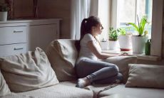 痛苦的分手后，你可以选择发出这些49句失恋放弃绝望的句子以表达内心的痛苦和失落