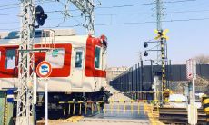 无法摆脱的心情压抑：深陷不开心的句子中无法自拔