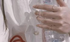 经过记录和验证的几句话，可以瞬间消除消极情绪，让人焕发活力与力量