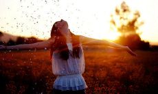 分享空间伤感的句子，配以图片，畅言内心感受