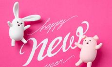 英文企业标语：引领市场、打造品牌、塑造美好未来的口号