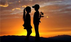 100句唯美动人的浪漫爱情语句，表达美好、珍爱和感恩爱情之梦！