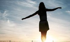 抒情唯美之美：沉醉于诗意扣人心弦的句子分享