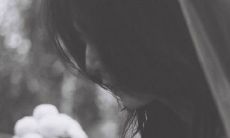 在午夜时分，表达你内心情绪的一些简短语言