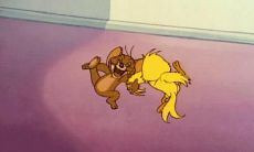 孩子欢乐洋溢，笑容满面，心情非常愉快！