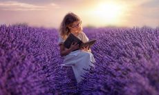 总结了好听的一些鼓励的句子，帮助缓解心烦与烦恼！