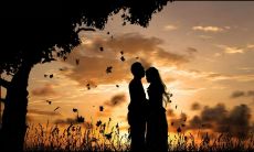 最浪漫经典的QQ表情和爱情连说说，提升你的脸值和恋爱技能！