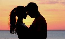 A Collection of Heartfelt English Sentences That Exemplify the Complexity and Beauty of Love