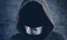 如何避免使用负能量句子，让我们的语言更积极、正面且鼓励性？