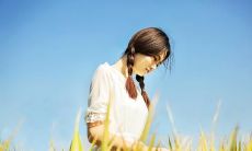 为同事旅游之行送上美好祝福，让他们尽情畅游，开怀笑颜，一路游玩呈现最美的风景！