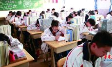 25个鼓励学生不断进取提高自我的励志句子，帮助他们获得成功和成长！