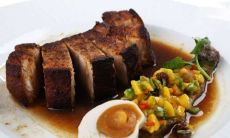 美味佳肴，唤醒味蕾的诱人之处——一系列关于美食的俏皮短语