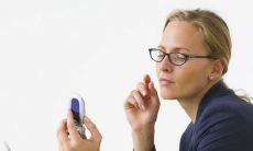 提升客户忠诚度的有效工具：精心设计、温情拳打肺腑的顾客问候短信和客户维护短信